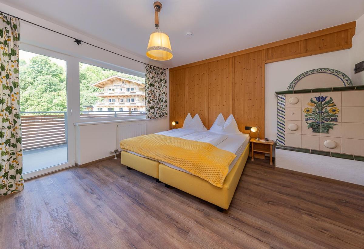 Appartements Fuerstauer, Jokercard Included Saalbach-Hinterglemm Exterior photo